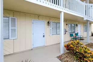 4625 Bayshore Dr, Naples, FL 34112 - Photo 29