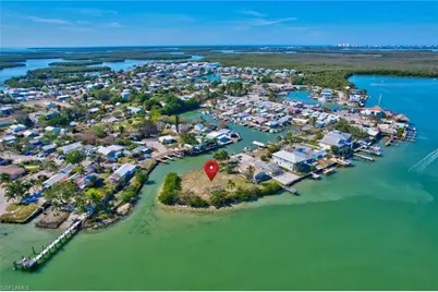 105 Bayshore Way, Goodland, FL 34140 - Photo 15
