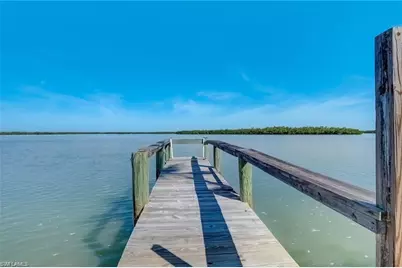 105 Bayshore Way, Goodland, FL 34140 - Photo 11