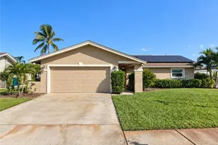 861 Hofstra Dr, Fort Myers, FL 33919 - Photo 1