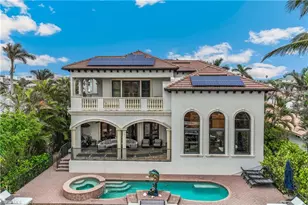 280 Egret Ave, Naples, FL 34108 - Photo 3