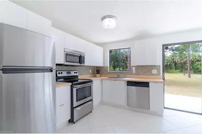 181 22nd St SE, Naples, FL 34117 - Photo 9