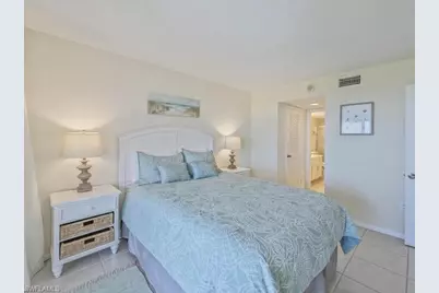 17 Bluebill Ave #904, Naples, FL 34108 - Photo 17
