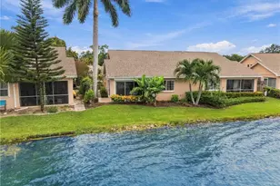2506 Sailors Way, Naples, FL 34109 - Photo 3