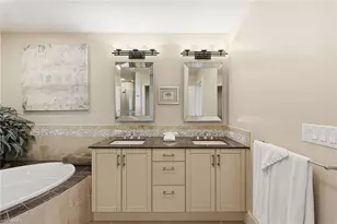 9115 Strada Pl, Naples, FL 34108 - Photo 11
