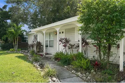2140 Harbor Ln, Naples, FL 34104 - Photo 29