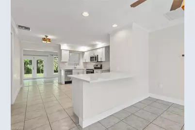 2437 Sunset Ave, Naples, FL 34112 - Photo 9