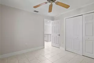 2437 Sunset Ave, Naples, FL 34112 - Photo 17