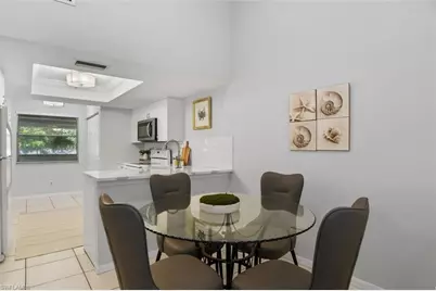 624 Wiggins Bay Dr, Naples, FL 34110 - Photo 5