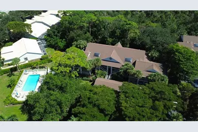624 Wiggins Bay Dr, Naples, FL 34110 - Photo 17