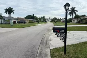 224 Pine Valley Cir, Naples, FL 34113 - Photo 19