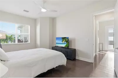 9194 Cayman Dr, Naples, FL 34114 - Photo 15