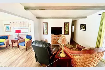 252 Daisy Ave, Fort Myers, FL 33908 - Photo 7