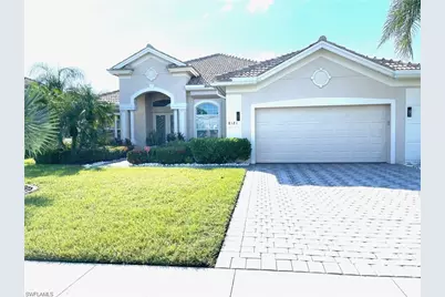 8121 Piedmont Dr, Naples, FL 34104 - Photo 1