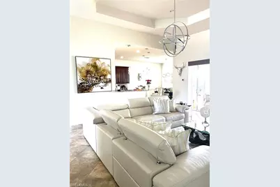 8121 Piedmont Dr, Naples, FL 34104 - Photo 9