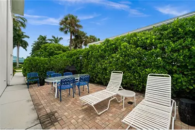 1021 3rd St S #110, Naples, FL 34102 - Photo 19