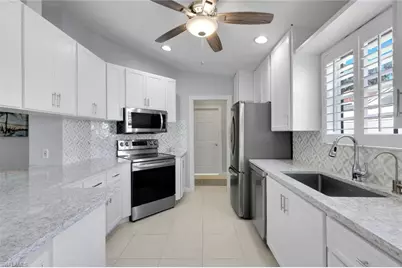 29035 Alessandria Cir, Bonita Springs, FL 34135 - Photo 11