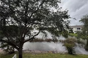 1370 Mariposa Cir, Naples, FL 34105 - Photo 25