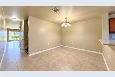 9063 Gervais Cir #1204, Naples, FL 34120 - Photo 5