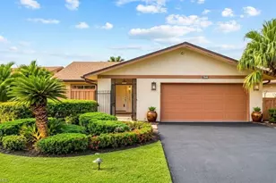 6450 Royal Woods Dr, Fort Myers, FL 33908 - Photo 1