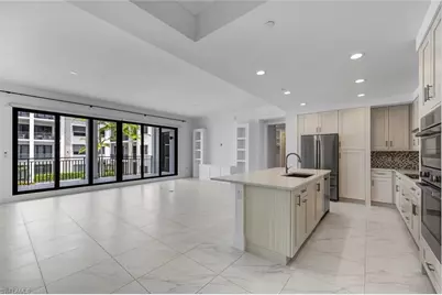 1135 3rd Ave S #318, Naples, FL 34102 - Photo 11