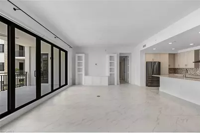 1135 3rd Ave S #318, Naples, FL 34102 - Photo 5