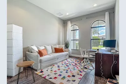 4524 Tamarind Way, Naples, FL 34119 - Photo 3