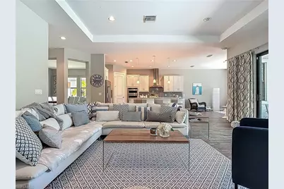4524 Tamarind Way, Naples, FL 34119 - Photo 7