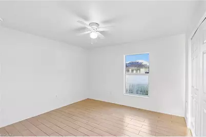 1136 SW 18th Ct, Cape Coral, FL 33991 - Photo 11