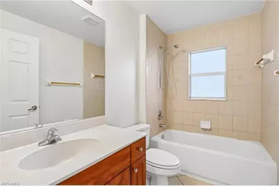 1136 SW 18th Ct, Cape Coral, FL 33991 - Photo 15