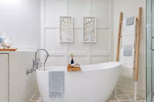 2738 Tiburon Blvd E, Naples, FL 34109 - Photo 23