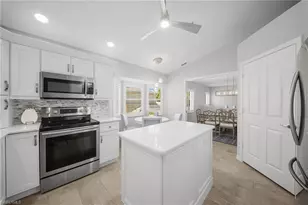 8520 Mystic Greens Way, Naples, FL 34113 - Photo 21