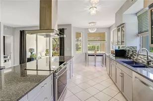 680 Lalique Cir, Naples, FL 34119 - Photo 5