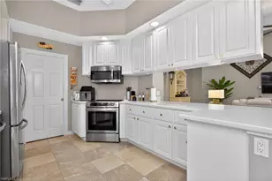 2271 Heydon Cir W, Naples, FL 34120 - Photo 9