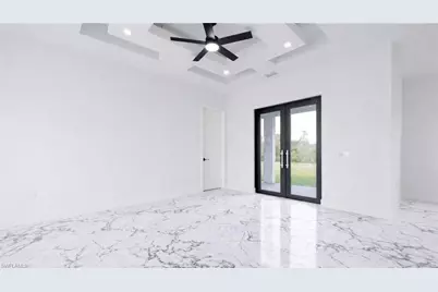817 Frederick Reid St E, Lehigh Acres, FL 33974 - Photo 5