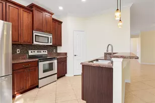 10101 Tin Maple Dr, Estero, FL 33928 - Photo 17