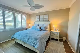 9393 Pocida Ct, Naples, FL 34119 - Photo 17
