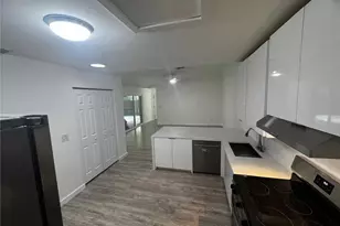 15466 Crystal Lake Dr, North Fort Myers, FL 33917 - Photo 3