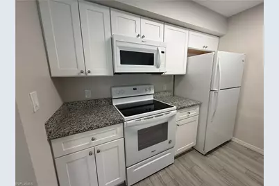 5307 Summerlin Rd #701, Fort Myers, FL 33919 - Photo 9