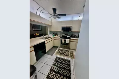 1290 Yesica Ann Cir #204, Naples, FL 34110 - Photo 5