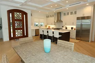 300 2nd Ave N, Naples, FL 34102 - Photo 11