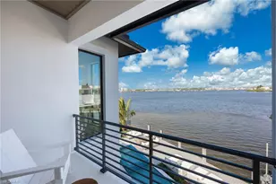 1305 Marlin Dr, Naples, FL 34102 - Photo 29