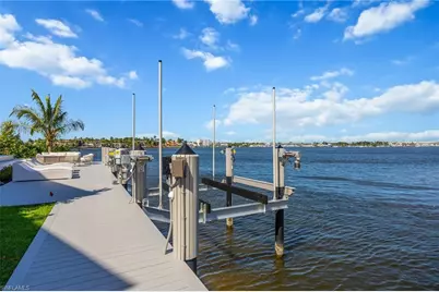 1305 Marlin Dr, Naples, FL 34102 - Photo 19
