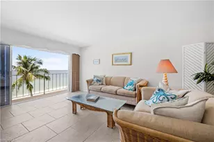 2011 Gulf Shore Blvd N, Naples, FL 34102 - Photo 3