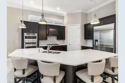 7493 Lantana Cir, Naples, FL 34119 - Photo 15