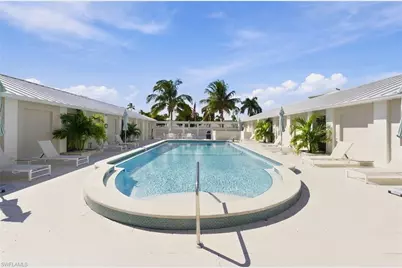 2650 Gulf Shore Blvd N #701, Naples, FL 34103 - Photo 7