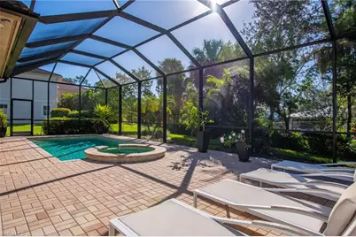 2863 Coco Lakes Dr, Naples, FL 34105 - Photo 37