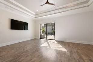 2863 Coco Lakes Dr, Naples, FL 34105 - Photo 15