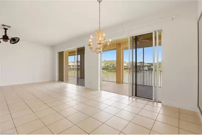 566 Vintage Reserve Ln #21-D, Naples, FL 34119 - Photo 17