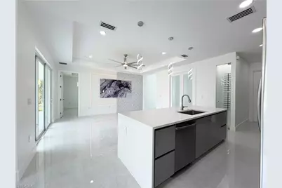 808 Congress Ave, Lehigh Acres, FL 33972 - Photo 9